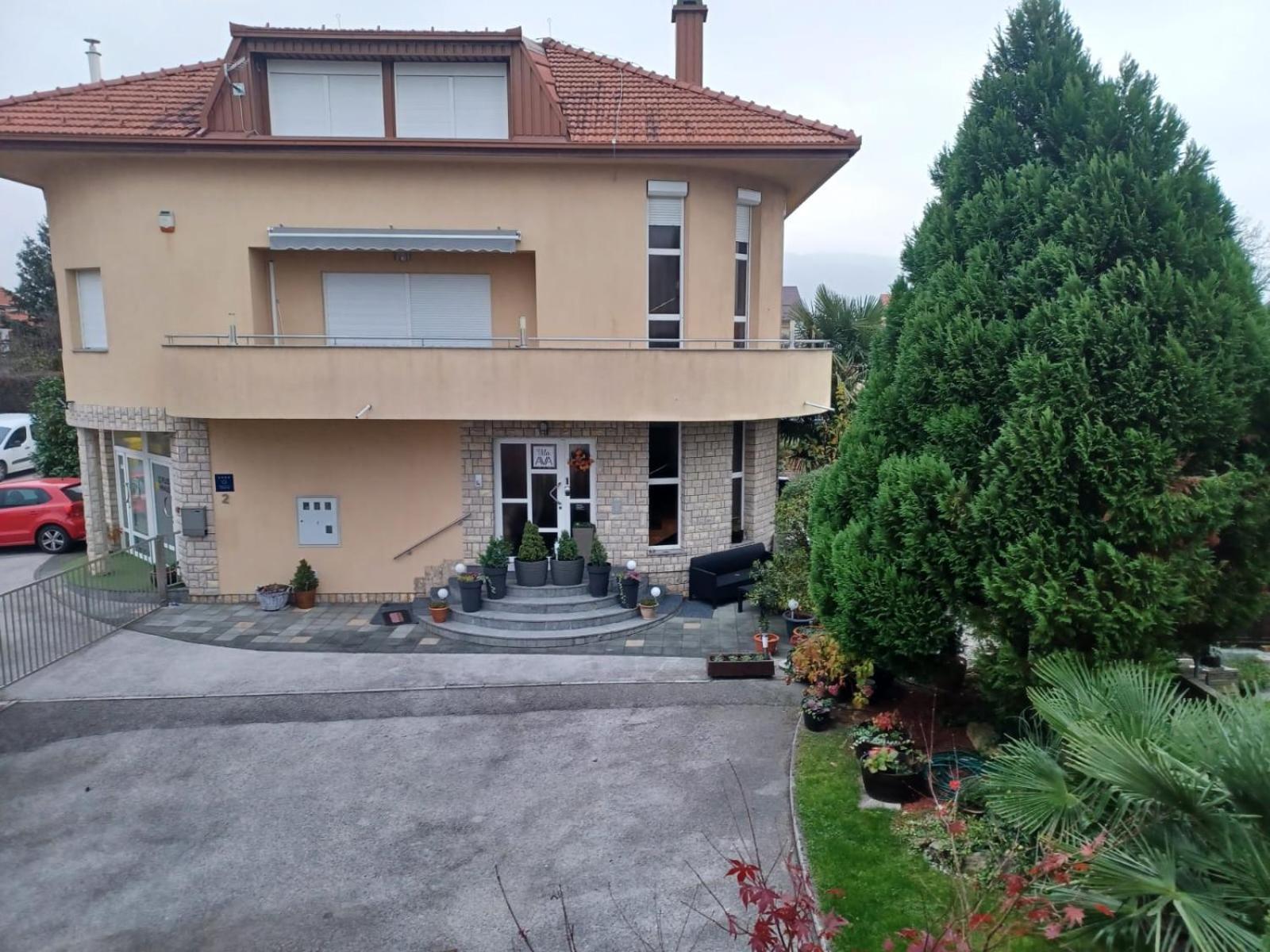 Vila Ava Zaprešić Exteriör bild